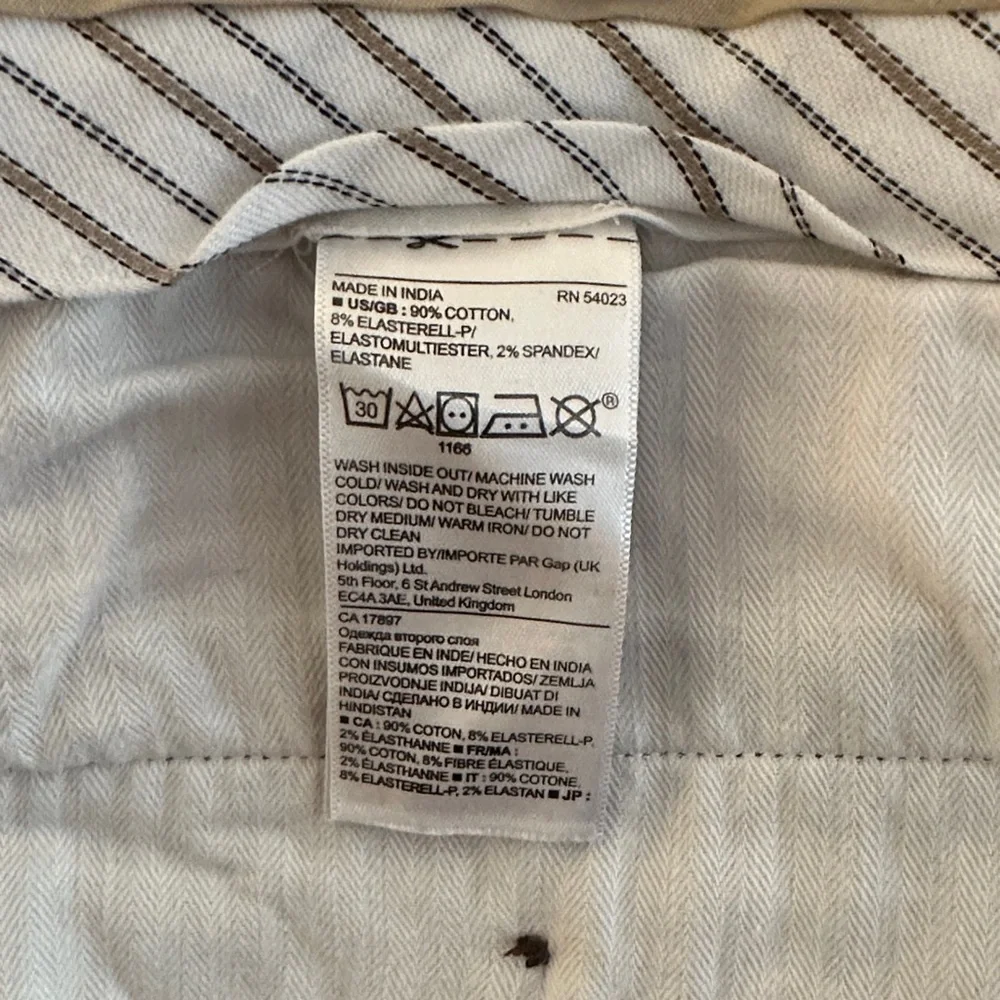 Banana Republic Men's Khakis in Forest Green - Preloved